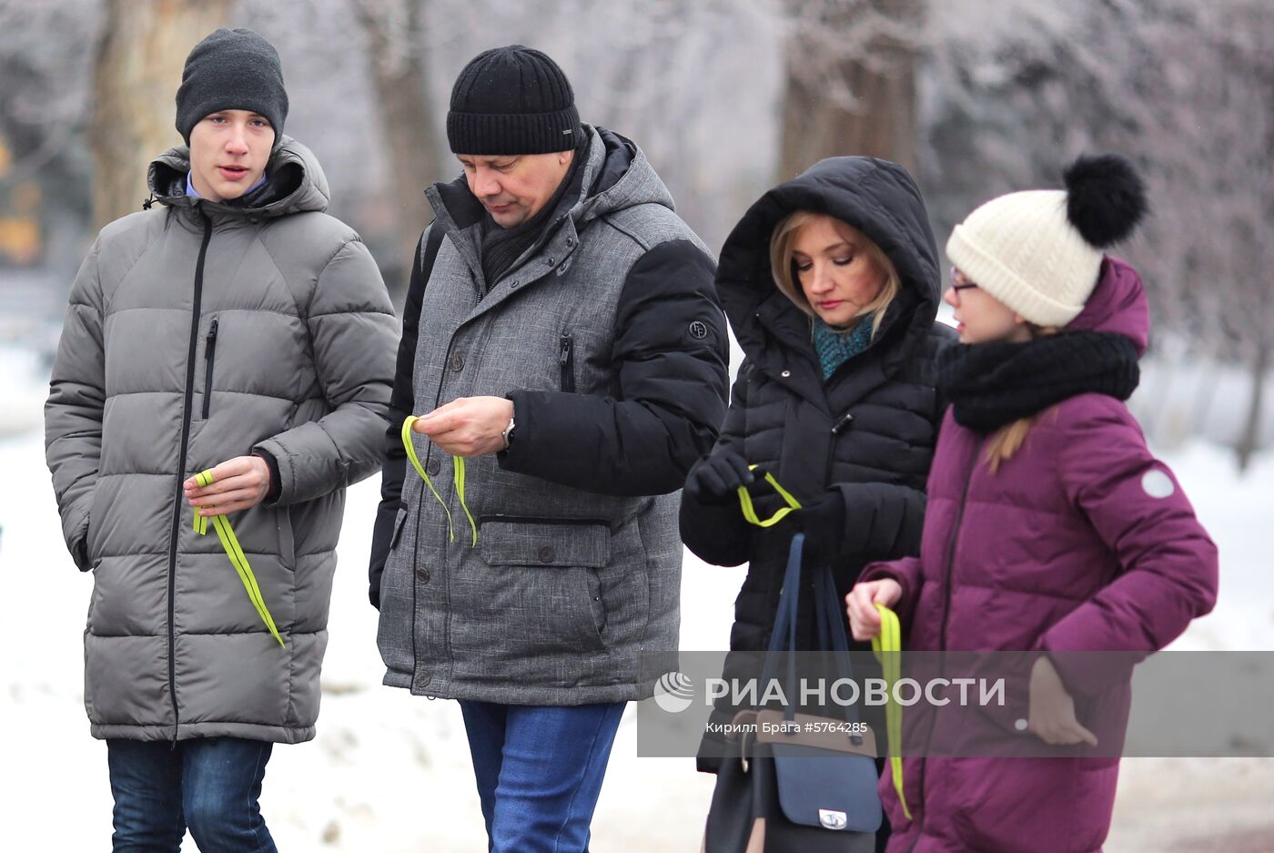 Акция «Ленточка Ленинградской победы»в Волгограде
