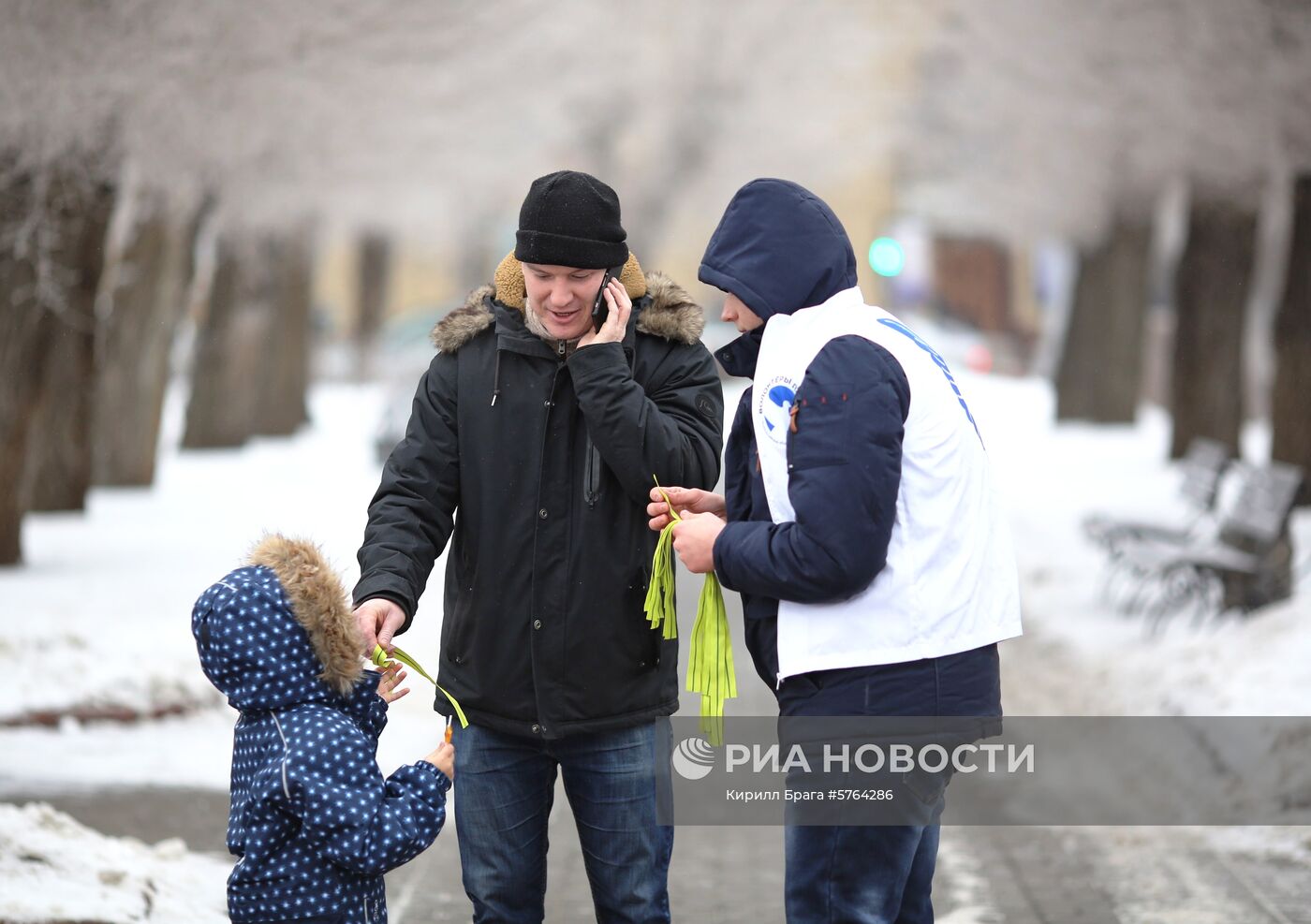 Акция «Ленточка Ленинградской победы»в Волгограде