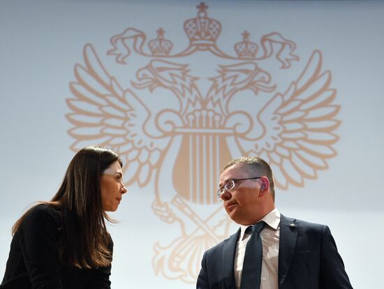 Пресс-брифинг, посвященный ситуации в Третьяковской галерее