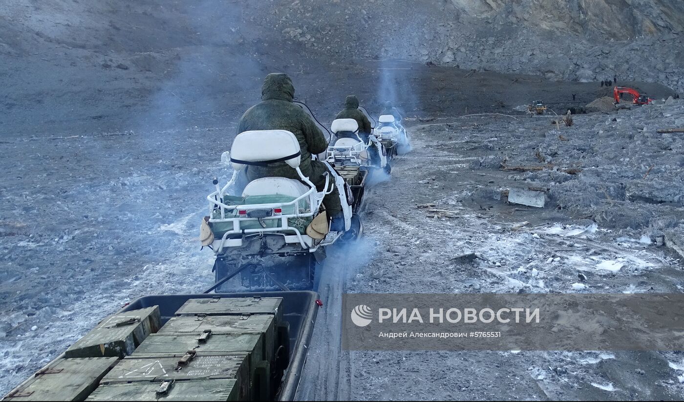 Подрывные работы на реке Бурее