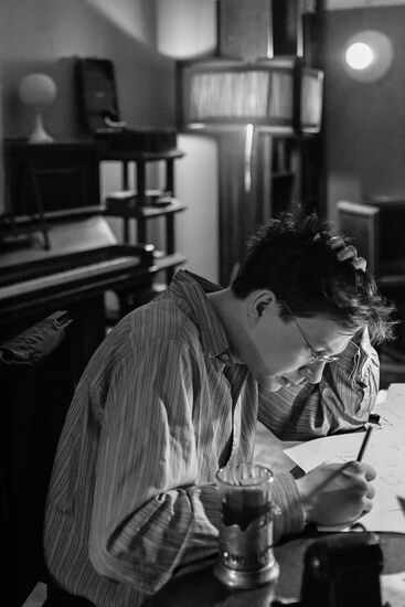 Премьера проекта DAU в Париже