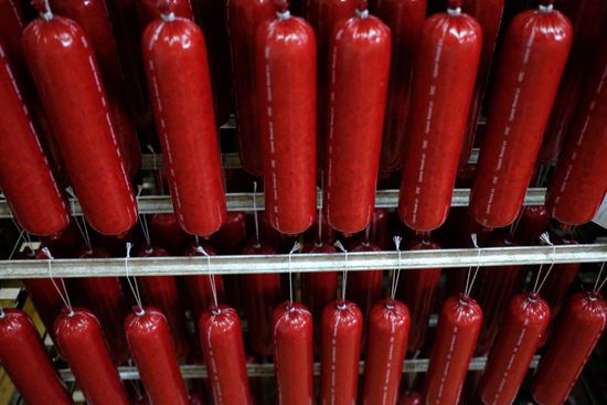 Производство колбас и мясных деликатесов в Краснодарском крае