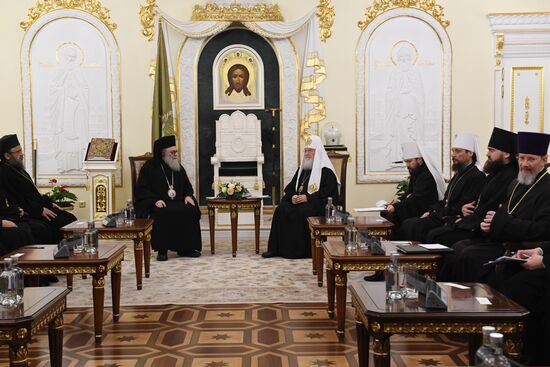 Патриарх Кирилл встретился с зарубежными религиозными деятелями 