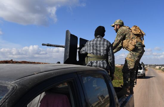 Позиции сирийской армии и ополчения в районе Алеппо