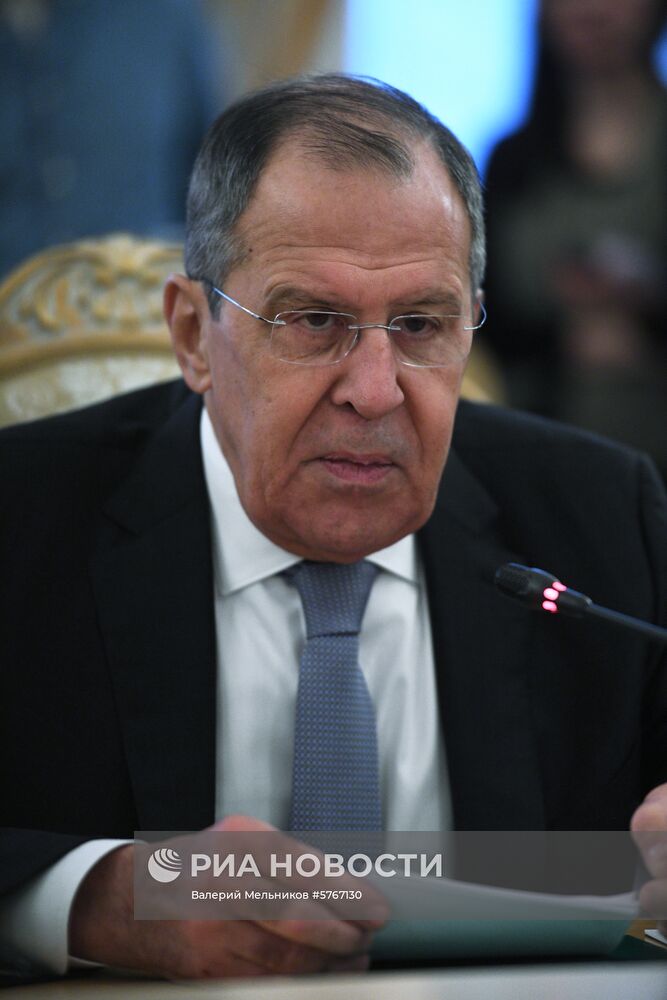 Встреча глав МИД РФ и Ирака С. Лаврова и Мухаммеда Али аль-Хакима