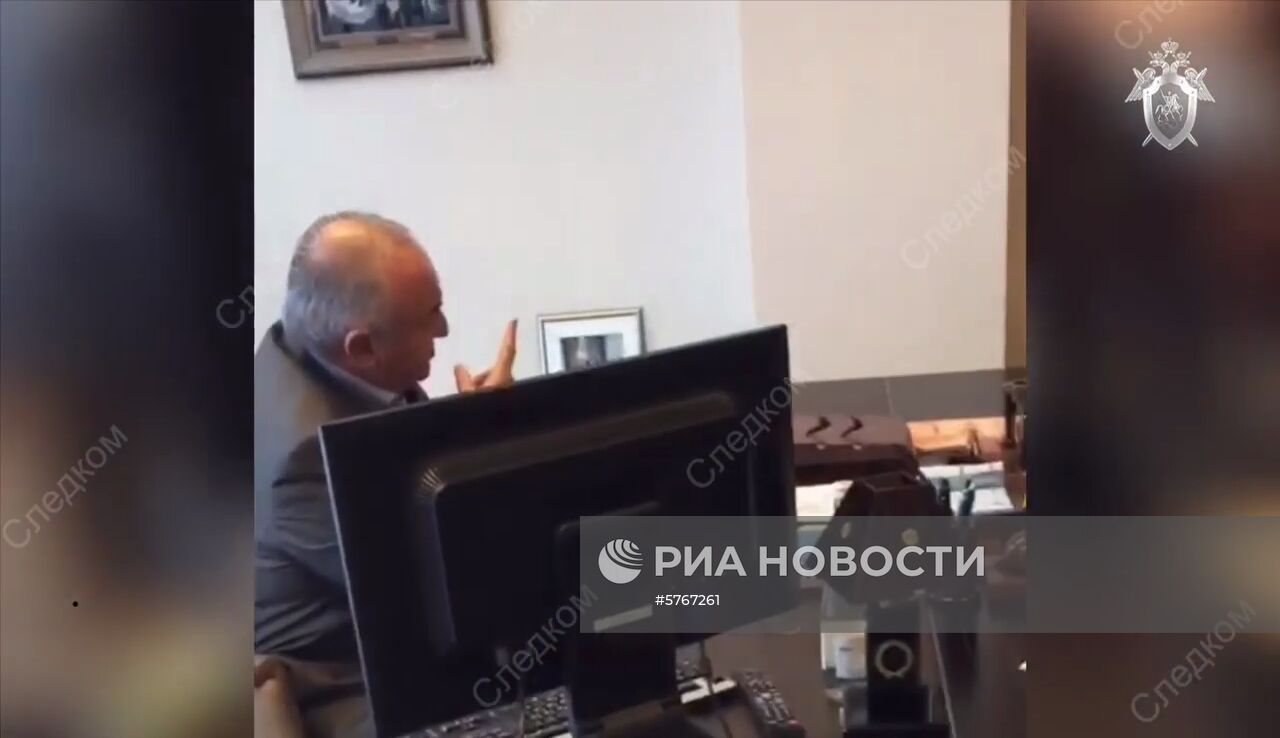 Сенатор Р. Арашуков и его отец задержаны по подозрению в ряде преступлений