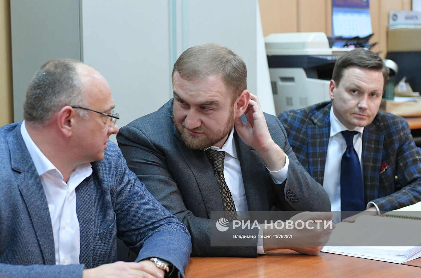 Избрание меры пресечения сенатору Р. Арашукову