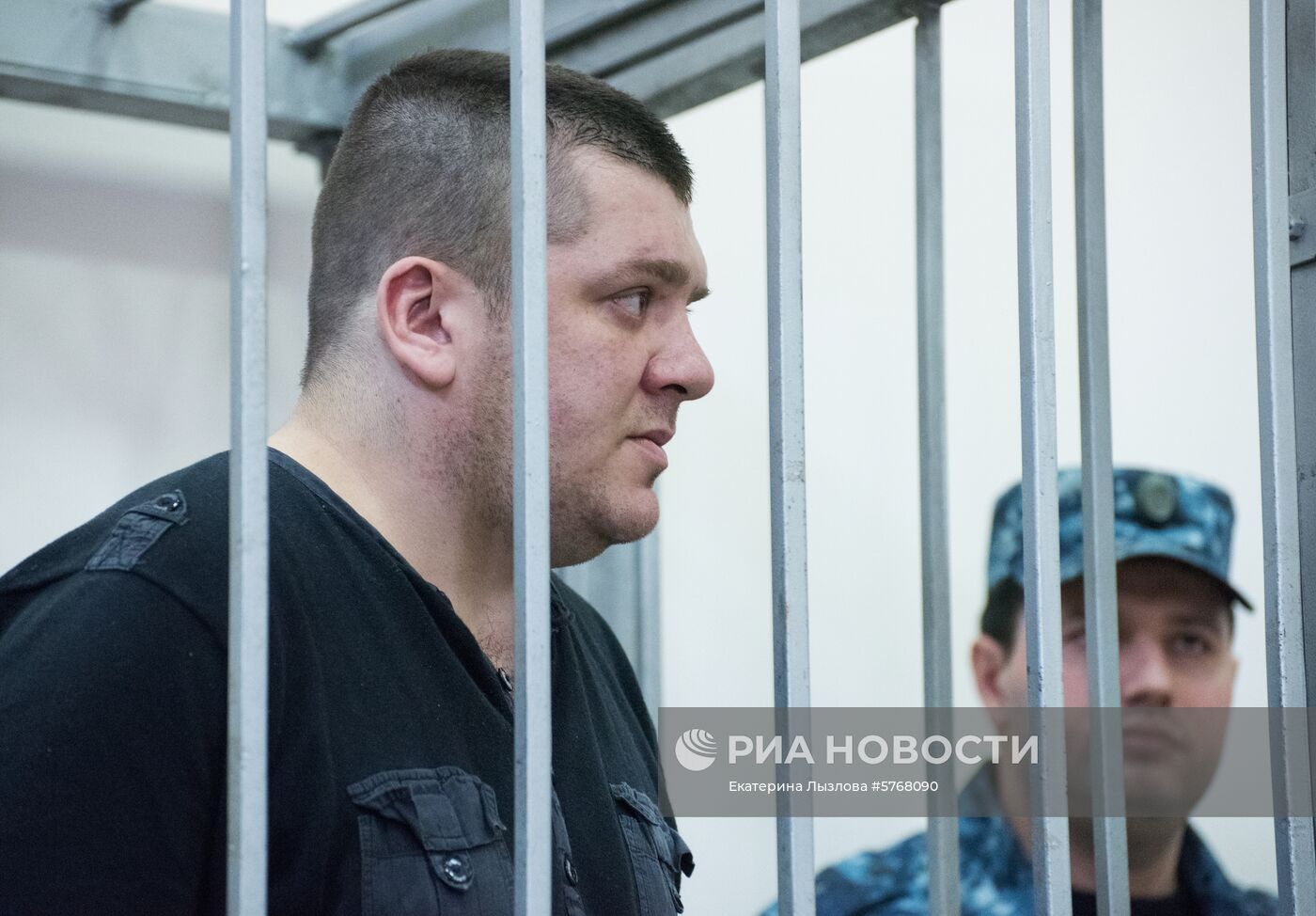 Заседание суда по делу о драке на борту рейса Петербург -Анталья