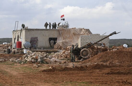 Передовые позиции сирийской армии в районе Алеппо