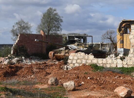 Передовые позиции сирийской армии в районе Алеппо