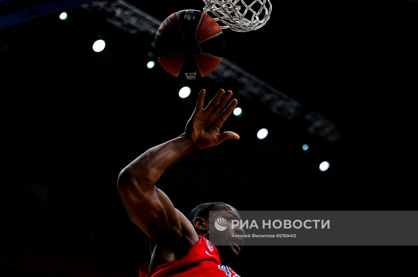 Баскетбол. Евролига. Матч ЦСКА - "Будучность"