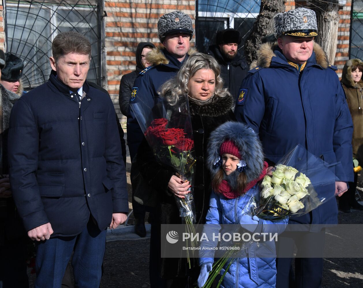 Открытие памятного бюста военному летчику Роману Филипову