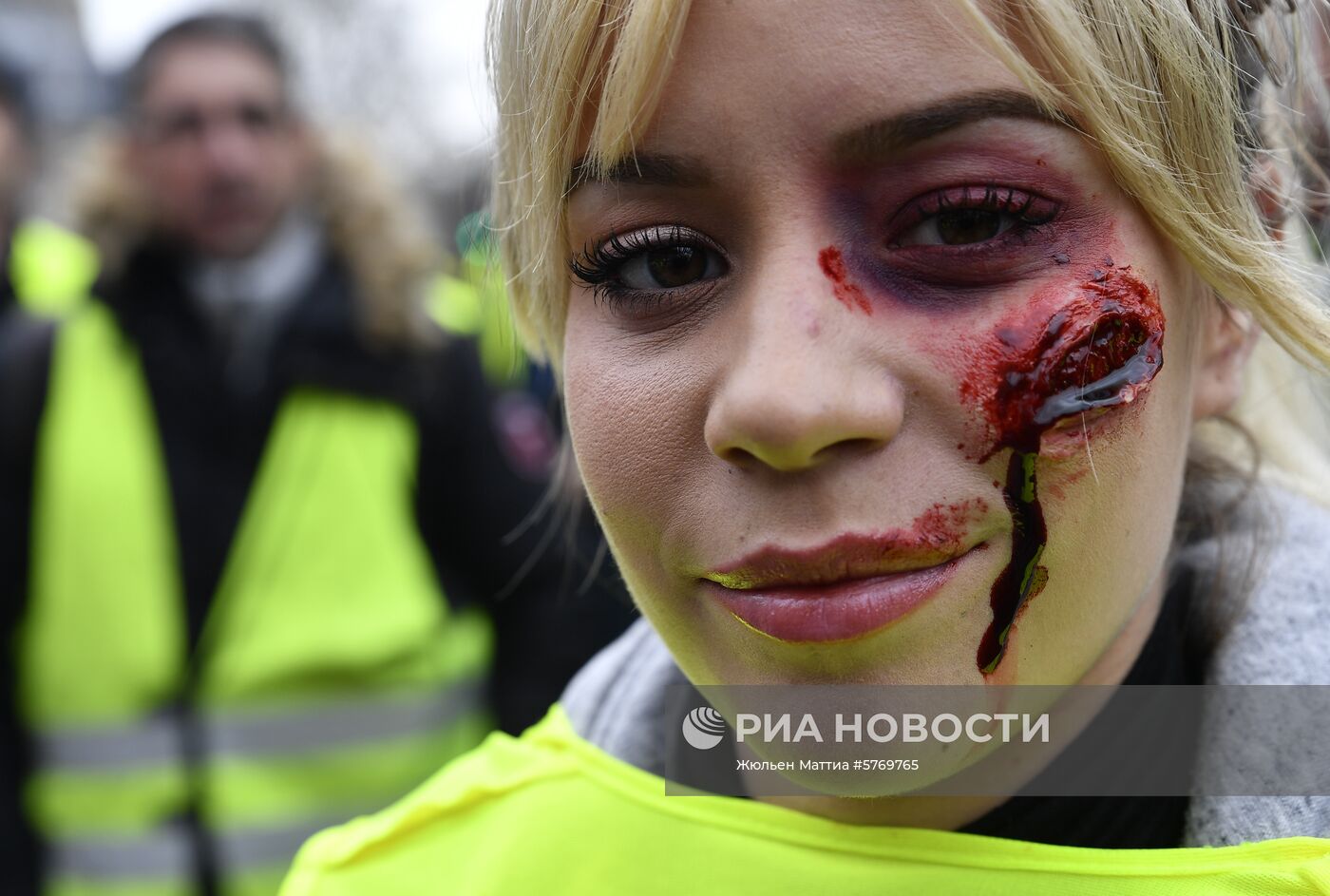 Акция протеста "жёлтых жилетов" во Франции