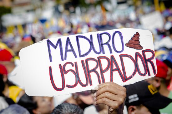 Акция в поддержку лидера оппозиции Х. Гуаидо в Каракасе
