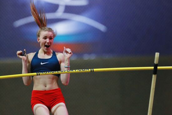 Легкая атлетика. "Русская зима"