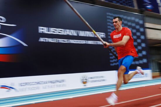 Легкая атлетика. "Русская зима"