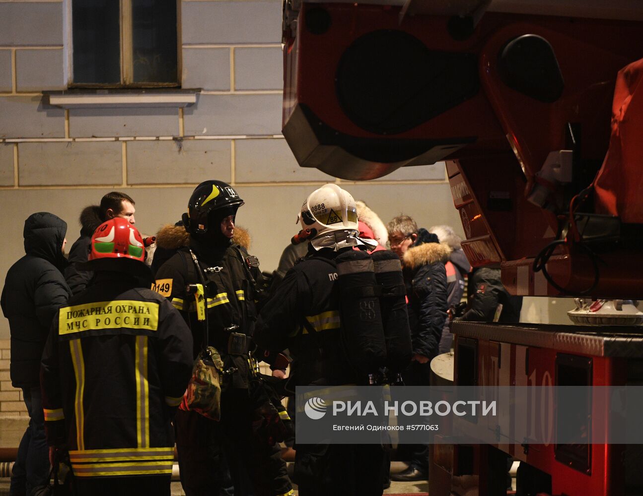 Пожар в жилом доме в центре Москвы