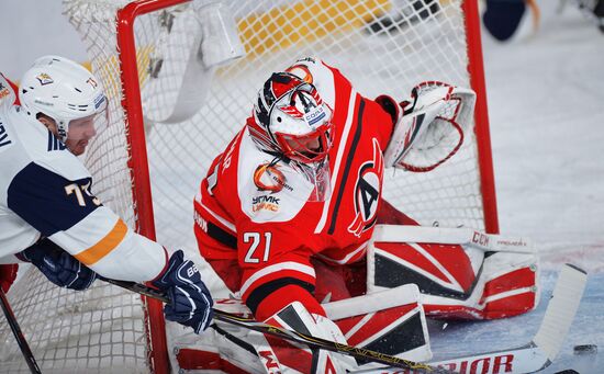 Хоккей. КХЛ. Матч "Автомобилист" - "Металлург"