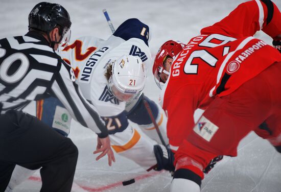 Хоккей. КХЛ. Матч "Автомобилист" - "Металлург"