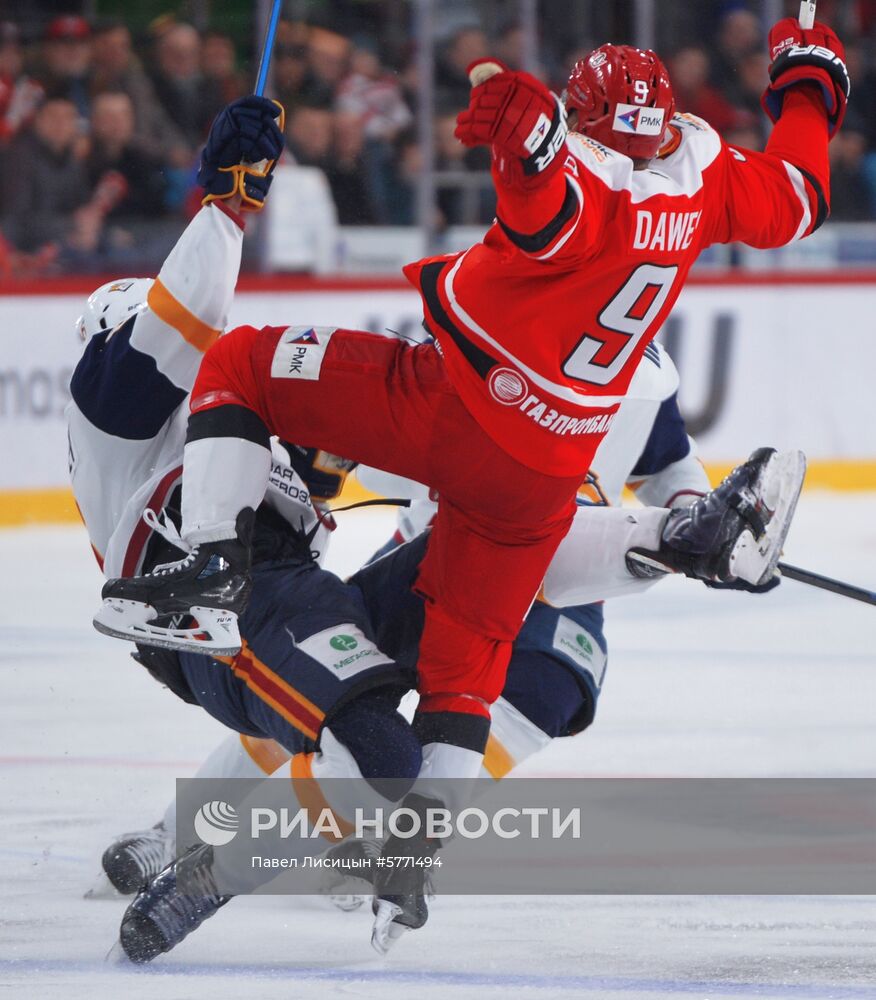Хоккей. КХЛ. Матч "Автомобилист" - "Металлург"