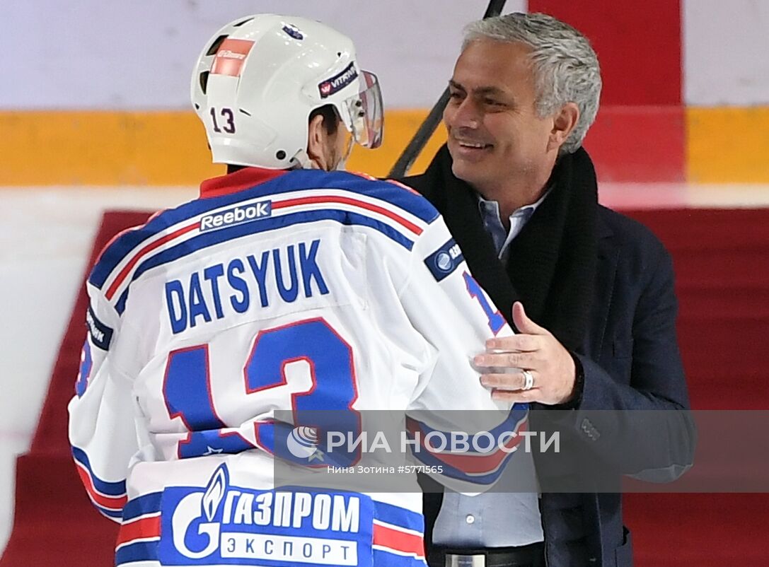 Хоккей. КХЛ. Матч "Авангард" - СКА