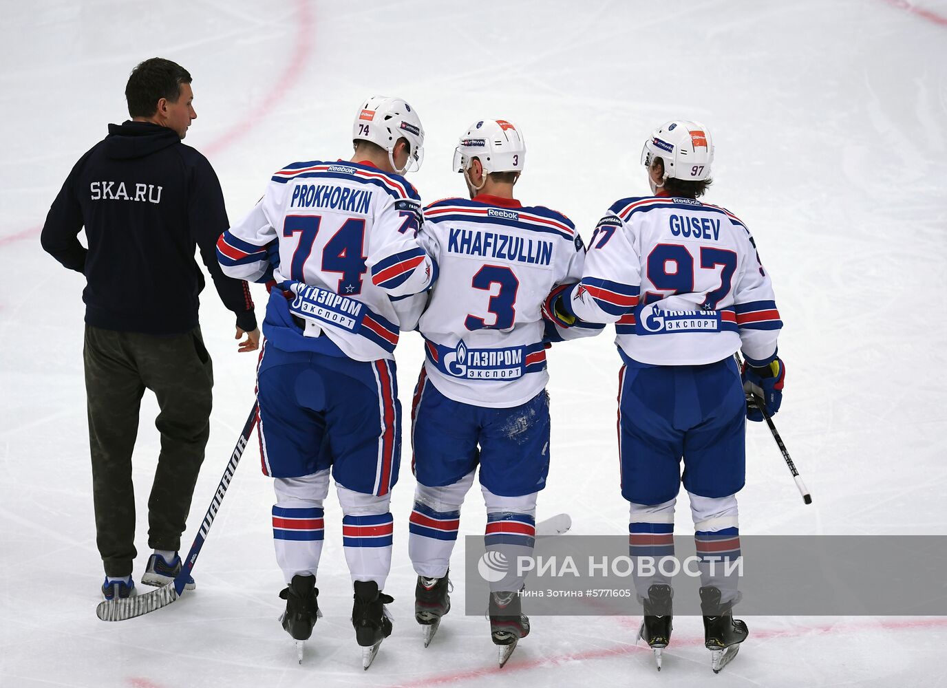 Хоккей. КХЛ. Матч "Авангард" - СКА