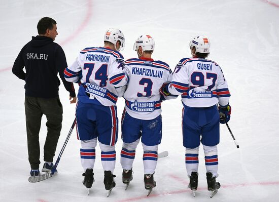 Хоккей. КХЛ. Матч "Авангард" - СКА