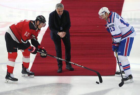 Хоккей. КХЛ. Матч "Авангард" - СКА