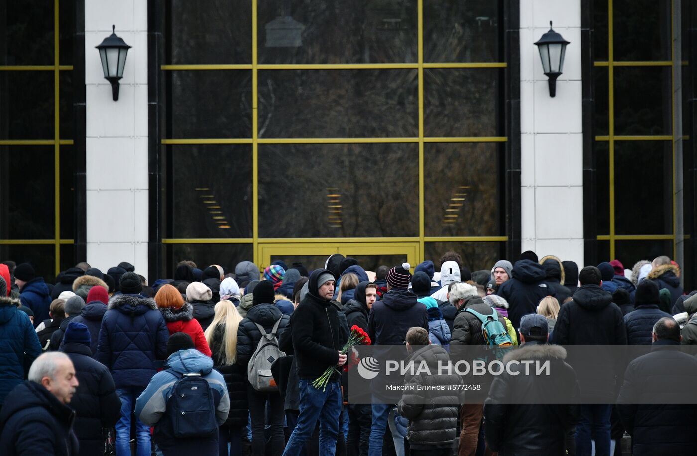 Церемония прощания с рэпером Децлом