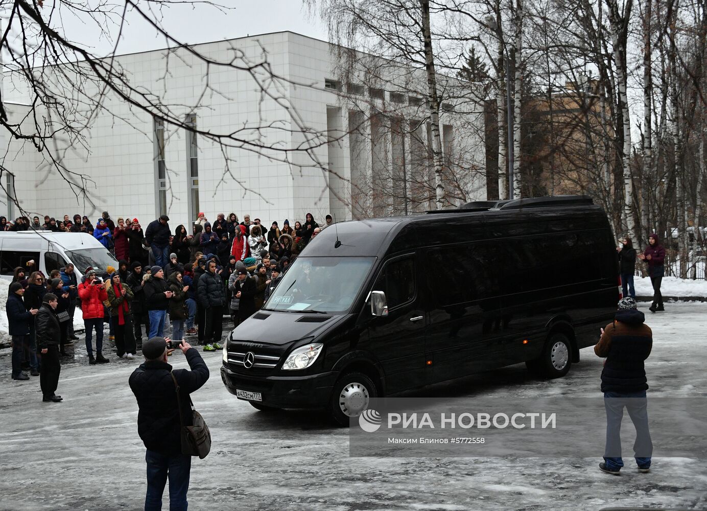 Церемония прощания с рэпером Децлом