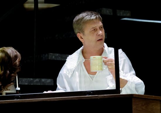 Спектакль "Дюма" в театре "Современник"