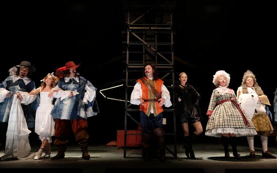 Спектакль "Дюма" в театре "Современник"