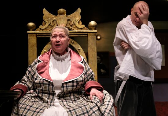 Спектакль "Дюма" в театре "Современник"