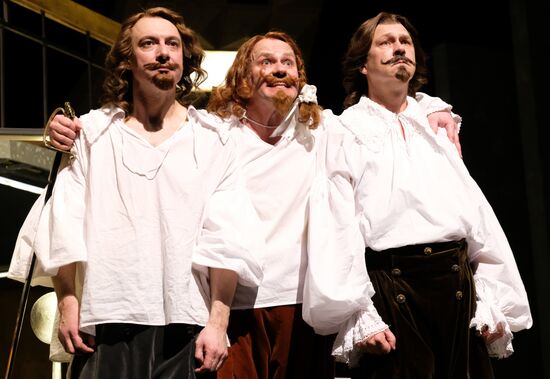 Спектакль "Дюма" в театре "Современник"