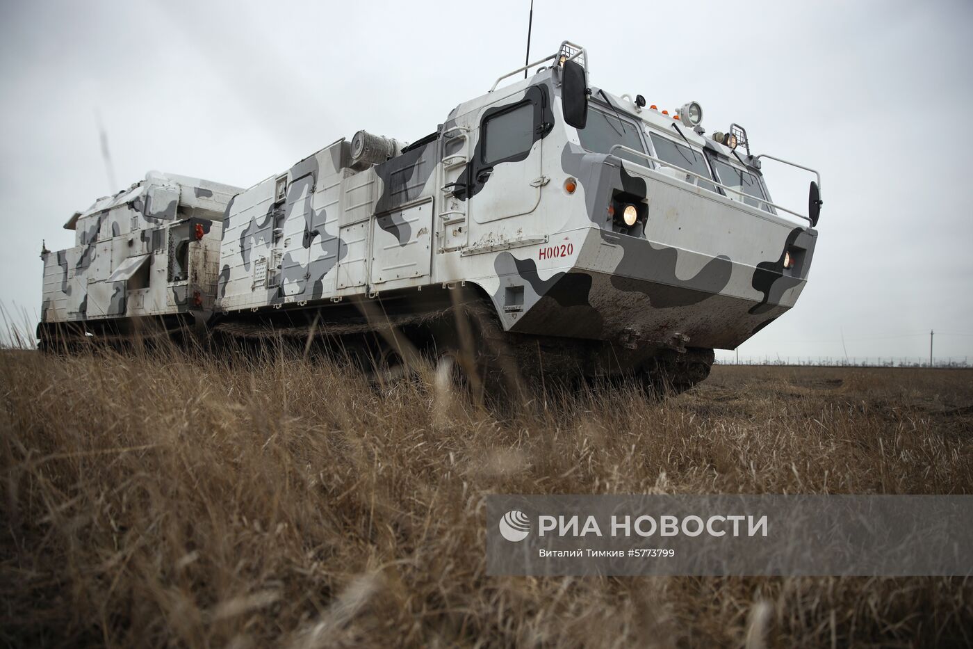 Арктический зенитный ракетный комплекс "ТОР-М2ДТ"