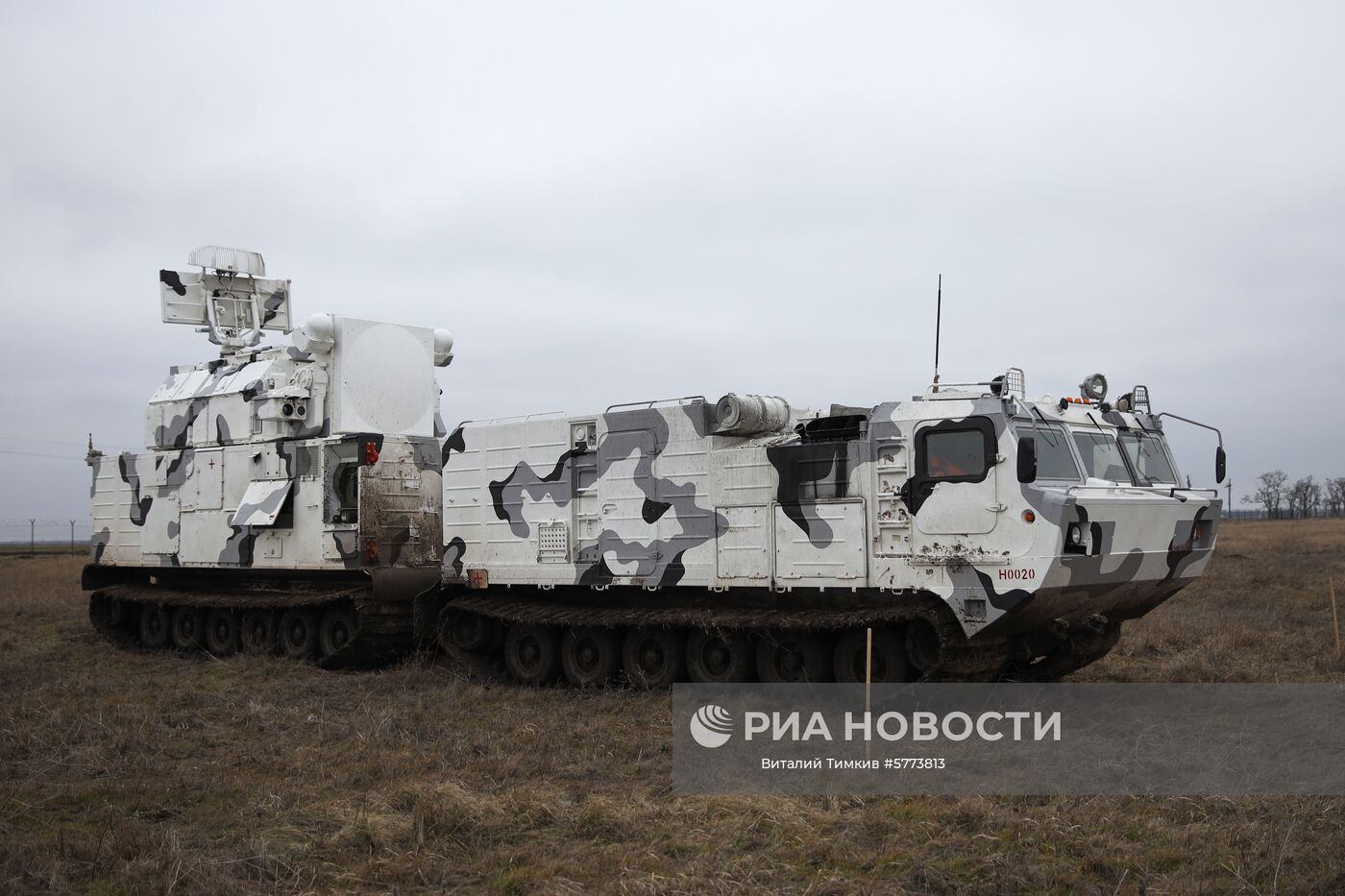 Арктический зенитный ракетный комплекс "ТОР-М2ДТ"