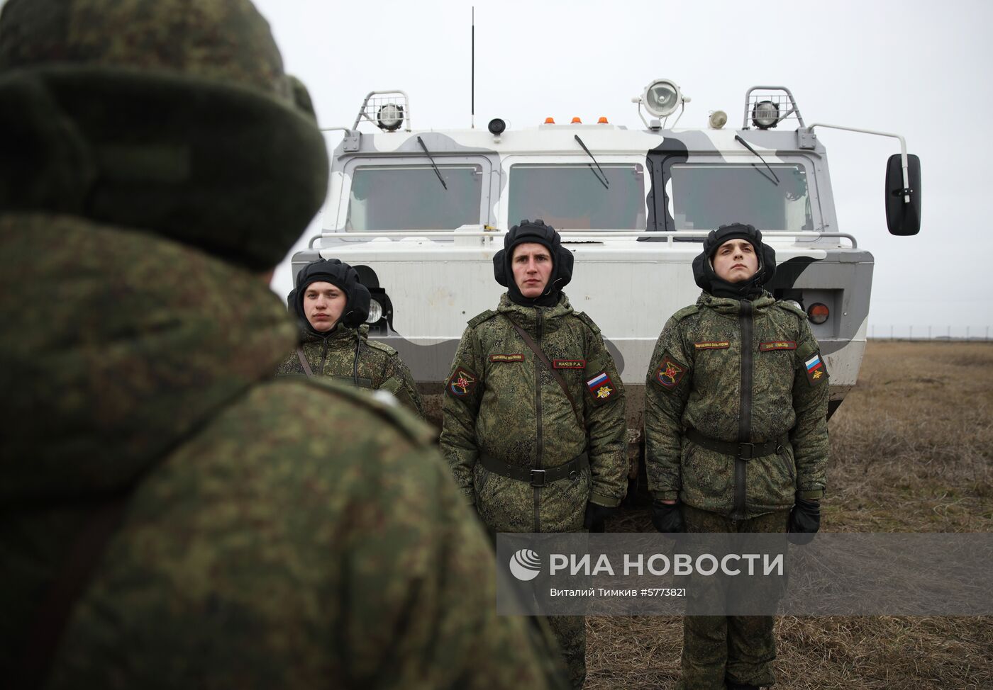 Арктический зенитный ракетный комплекс "ТОР-М2ДТ"