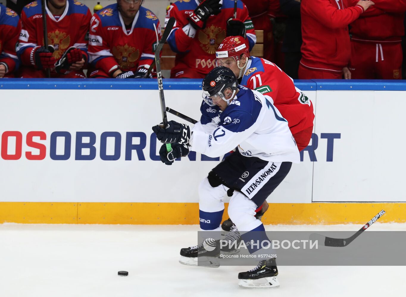 Хоккей. Еврохоккейтур. Матч Россия - Финляндия