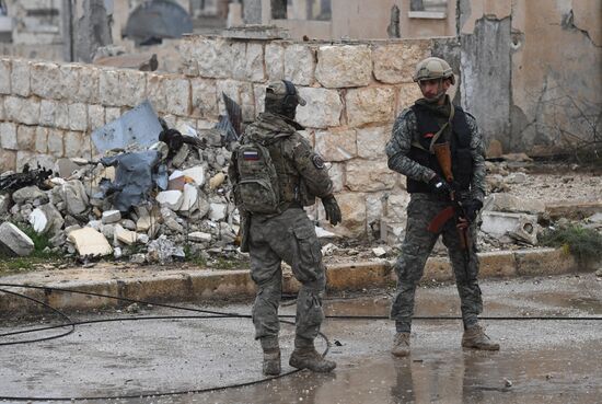 Подготовка сирийских военнослужащих российскими военными специалистами