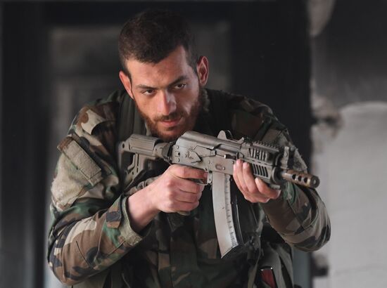 Подготовка сирийских военнослужащих российскими военными специалистами