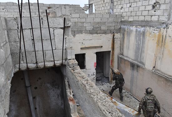 Подготовка сирийских военнослужащих российскими военными специалистами