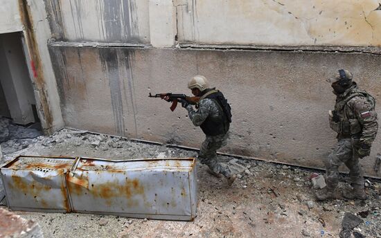 Подготовка сирийских военнослужащих российскими военными специалистами