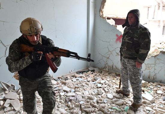 Подготовка сирийских военнослужащих российскими военными специалистами