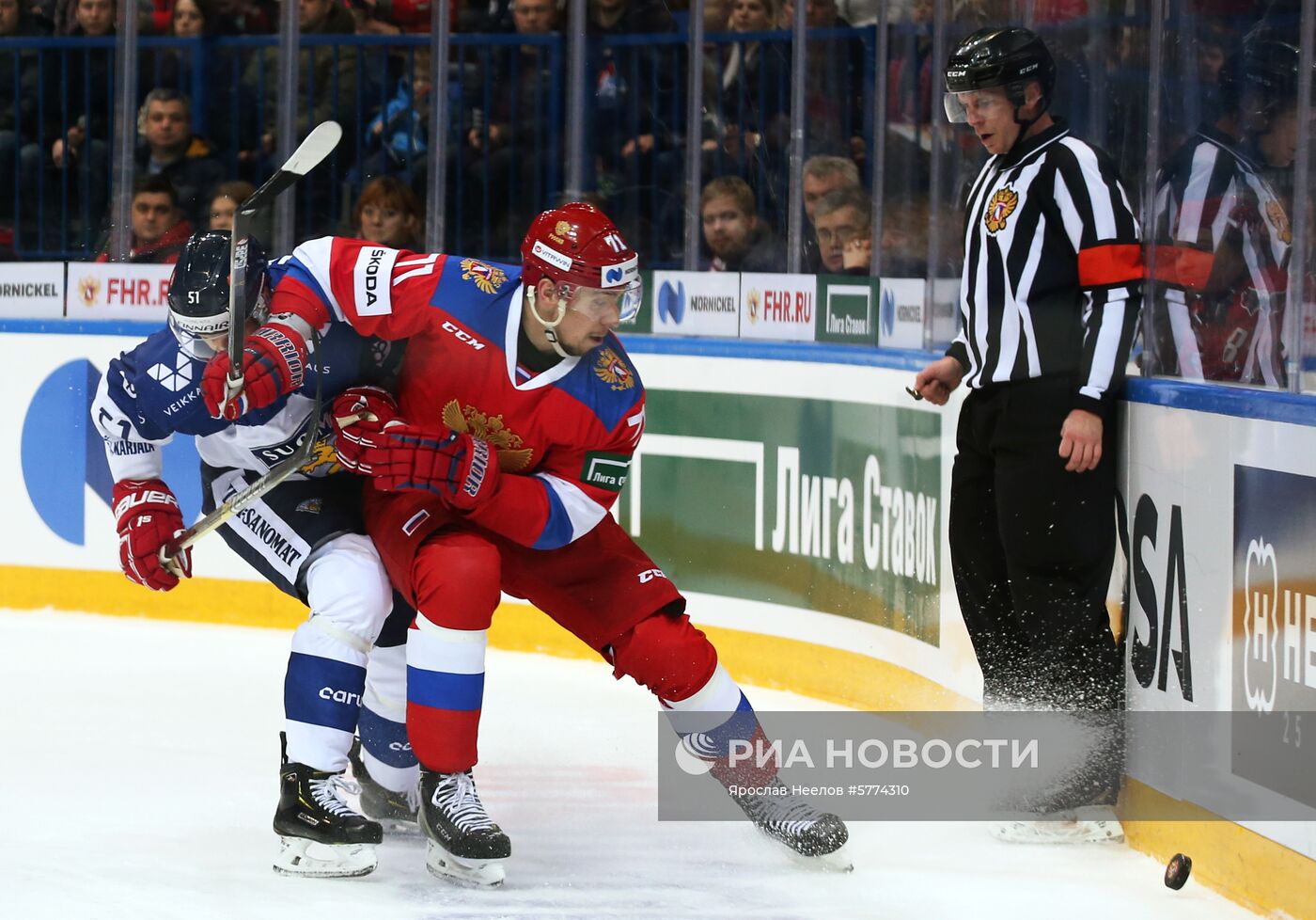 Хоккей. Еврохоккейтур. Матч Россия - Финляндия