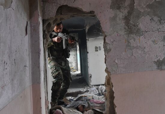 Подготовка сирийских военнослужащих российскими военными специалистами