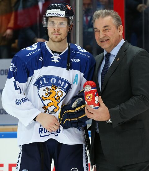 Хоккей. Еврохоккейтур. Матч Россия - Финляндия