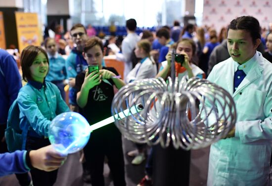 Всероссийский фестиваль науки «АртСайнс» в «Артеке»