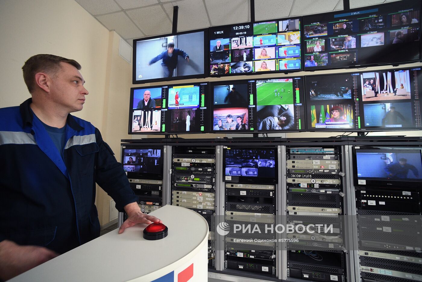 Переход с аналогового на цифровое телевещание