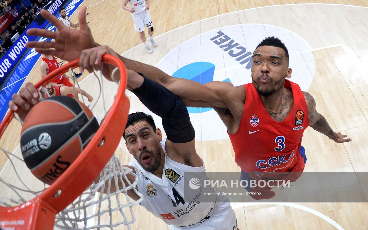 Баскетбол. Евролига. Матч ЦСКА - "Реал"
