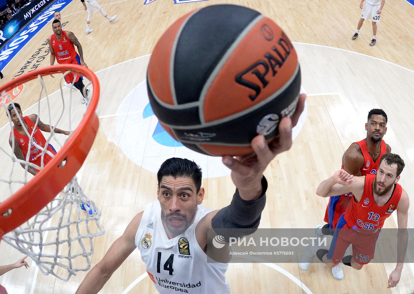Баскетбол. Евролига. Матч ЦСКА - "Реал"